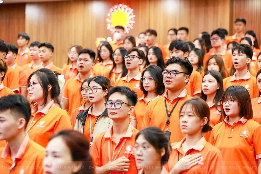 Khai giảng Chương trình đào tạo Bác sĩ Y khoa hệ chính quy dành cho sinh viên Quốc tế, Khoá 1